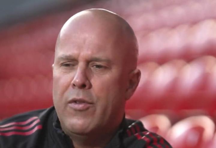  安菲尔德球迷嘘声让斯洛特深感不适；进攻足球在当下竞争中难度增加；利物浦期待欧冠主场逆转。 体育新闻