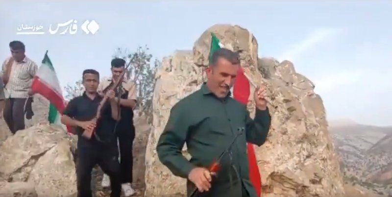  绝境求生：美军伊朗营救行动背后的惊险72小时 新闻