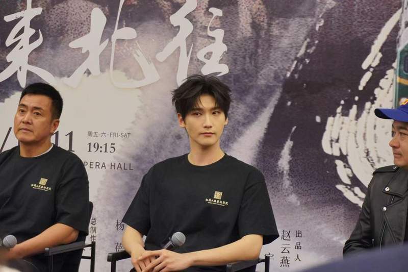  【技术解码】从K字头到复兴号：话剧《南来北往》的舞台叙事与铁路符号学 影视小说