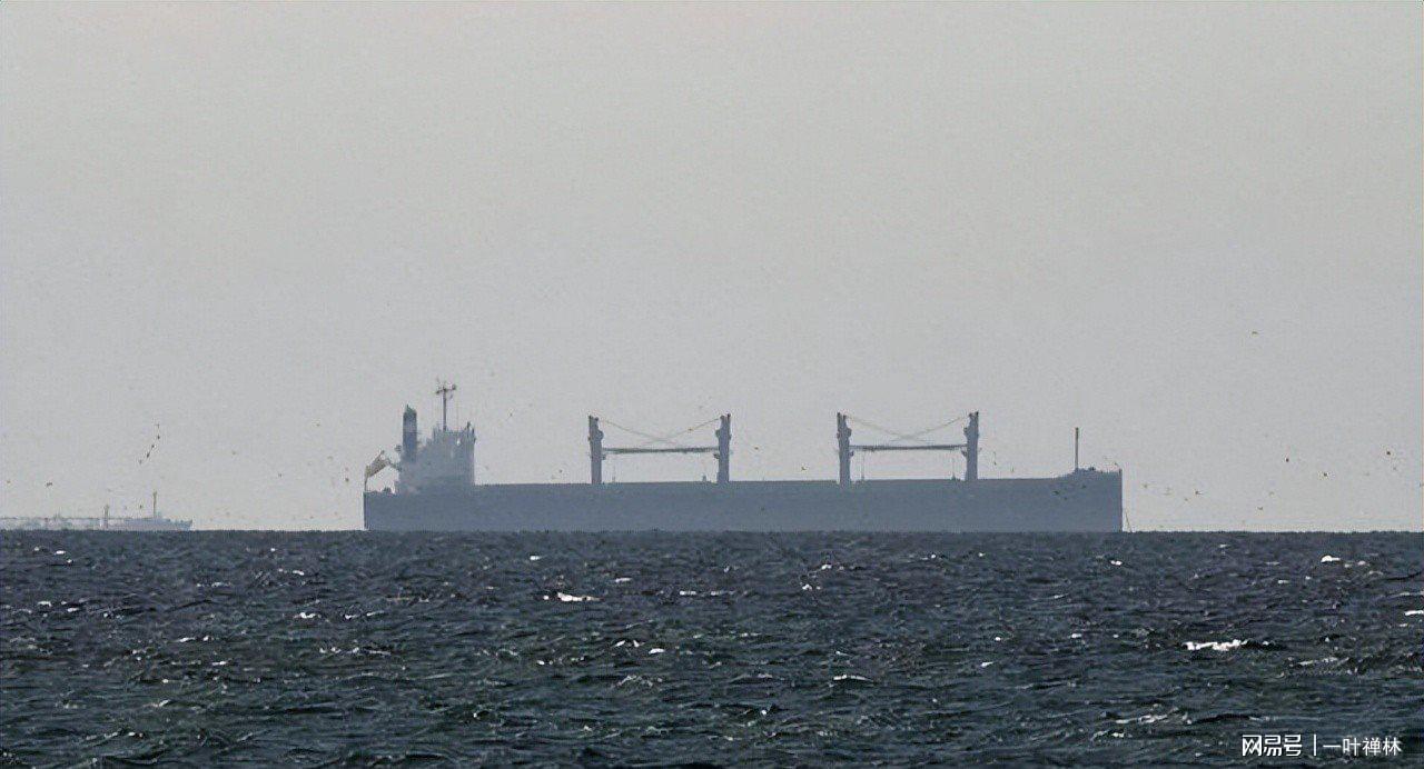  霍尔木兹突围：破解美军封锁的技术路径与战略博弈 新闻