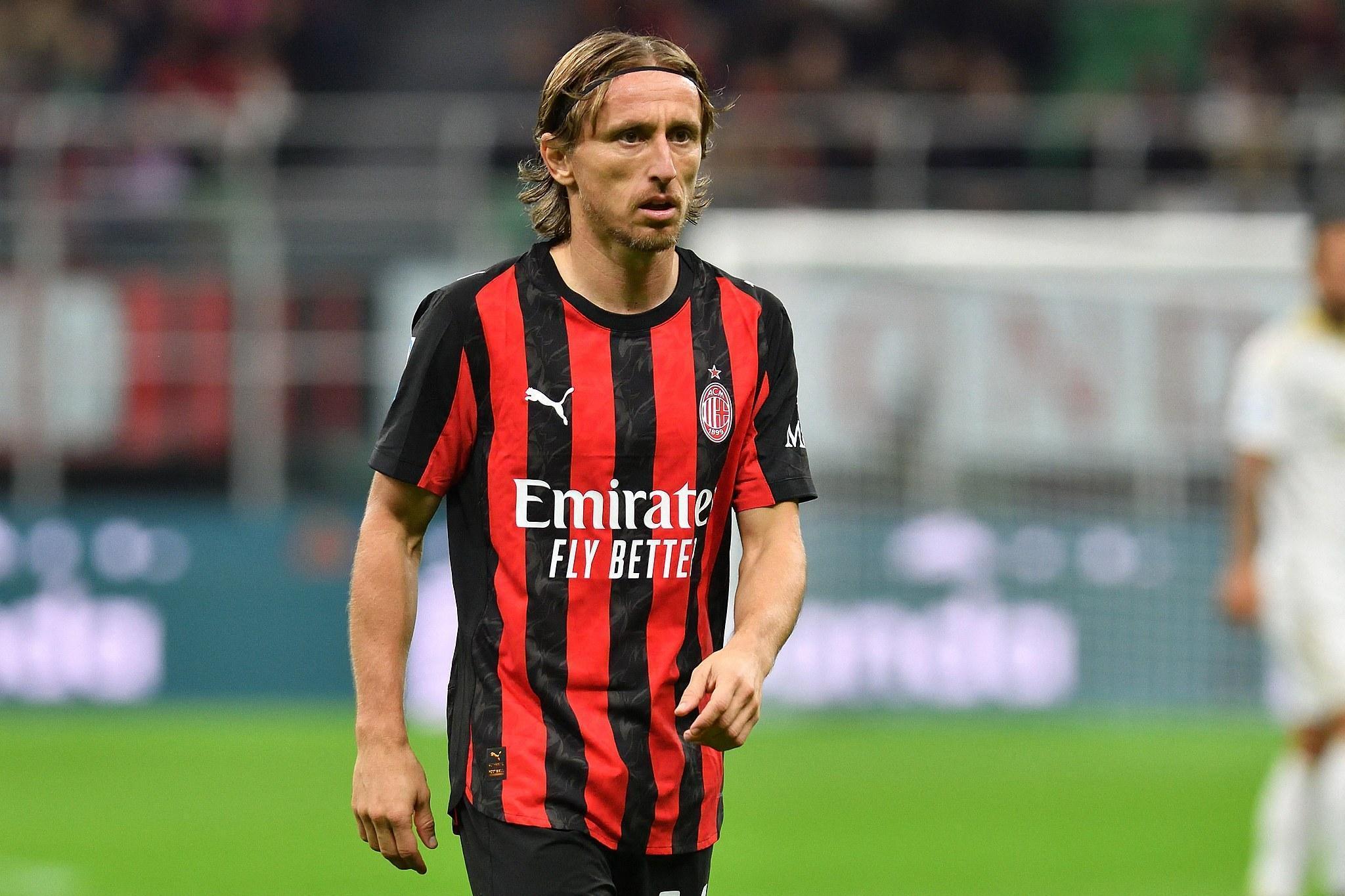 【追梦赤子】从伯纳乌的告别到圣西罗的重生：一个中场大师的自我救赎